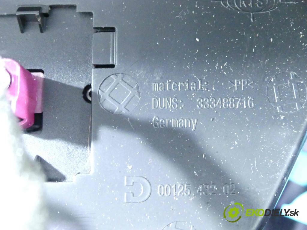 Opel Insignia A 2008-2017 2.0 cdti 131 HP automatic 96 kW 1956 cm3 5- operadlo 343008459 (Lakťové opierky)