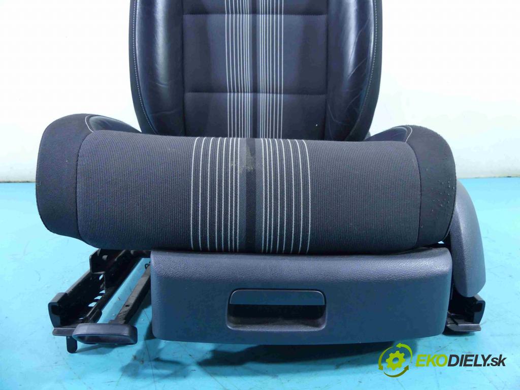 Vw Golf VI 2008-2013 1.6 tdi 105 HP automatic 77 kW 1598 cm3 5- Sedačka ľavý  (Sedačky, sedadlá)