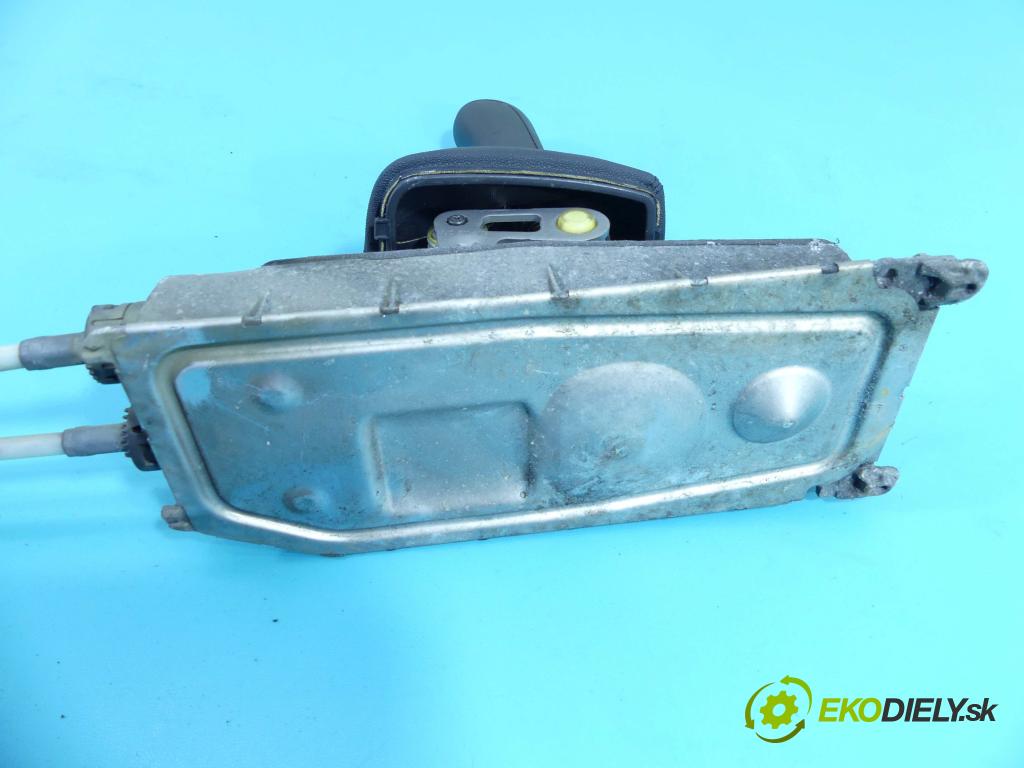 Skoda Fabia I 1999-2007 1.9 tdi 101 HP manual 74 kW 1896 cm3 5- Páka: Změny: stupeň,rýchlosť 6Q0711061 (Rýchlostné páky / kulisy)