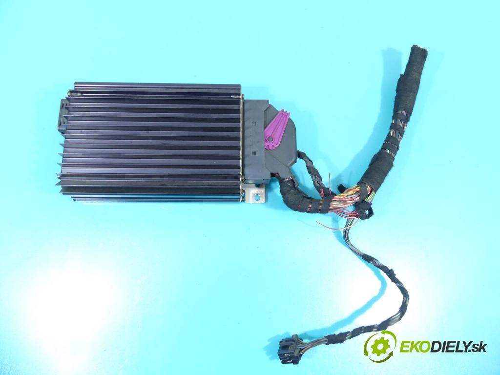 Audi A8 D3 2002-2009 3.0 tdi 232KM automatic 171 kW 2967 cm3 4- Zesilovač: 4E0035223A (Zosilňovače)