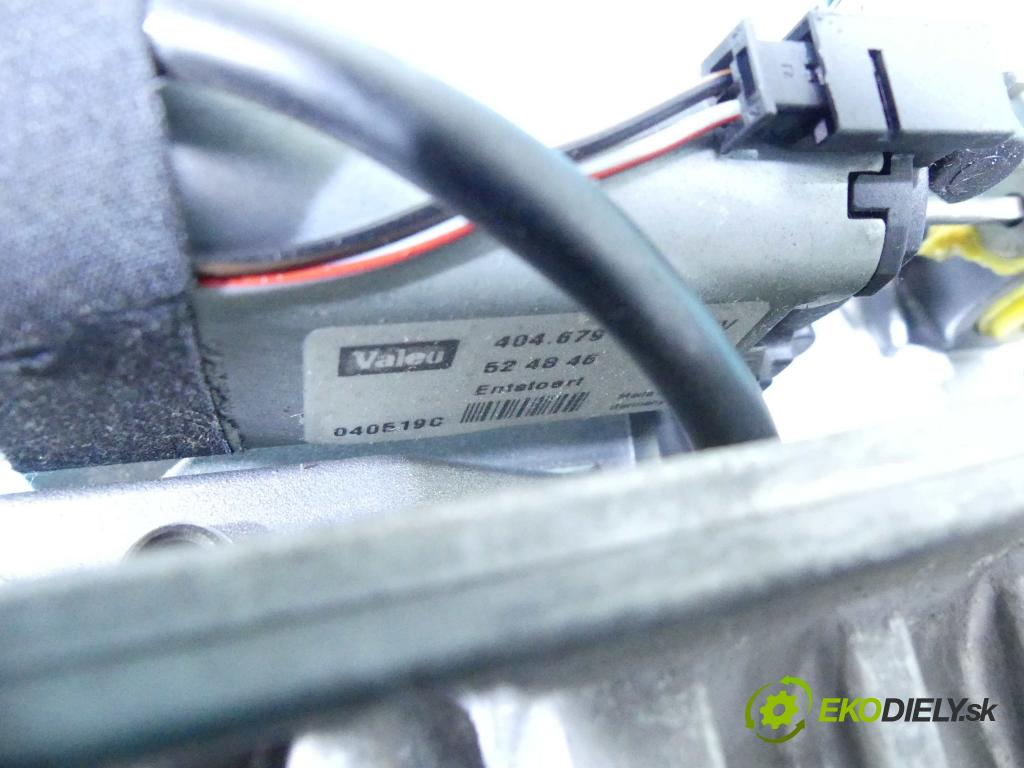 Audi A8 D3 2002-2009 3.0 tdi 232KM automatic 171 kW 2967 cm3 4- Stĺpik volant 4E0419501J (Tyč riadenia (volantu))