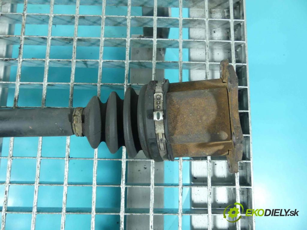 Audi A8 D3 2002-2009 3.0 tdi 232KM automatic 171 kW 2967 cm3 4- poloos ľavé 4E0407271P (Poloosy)