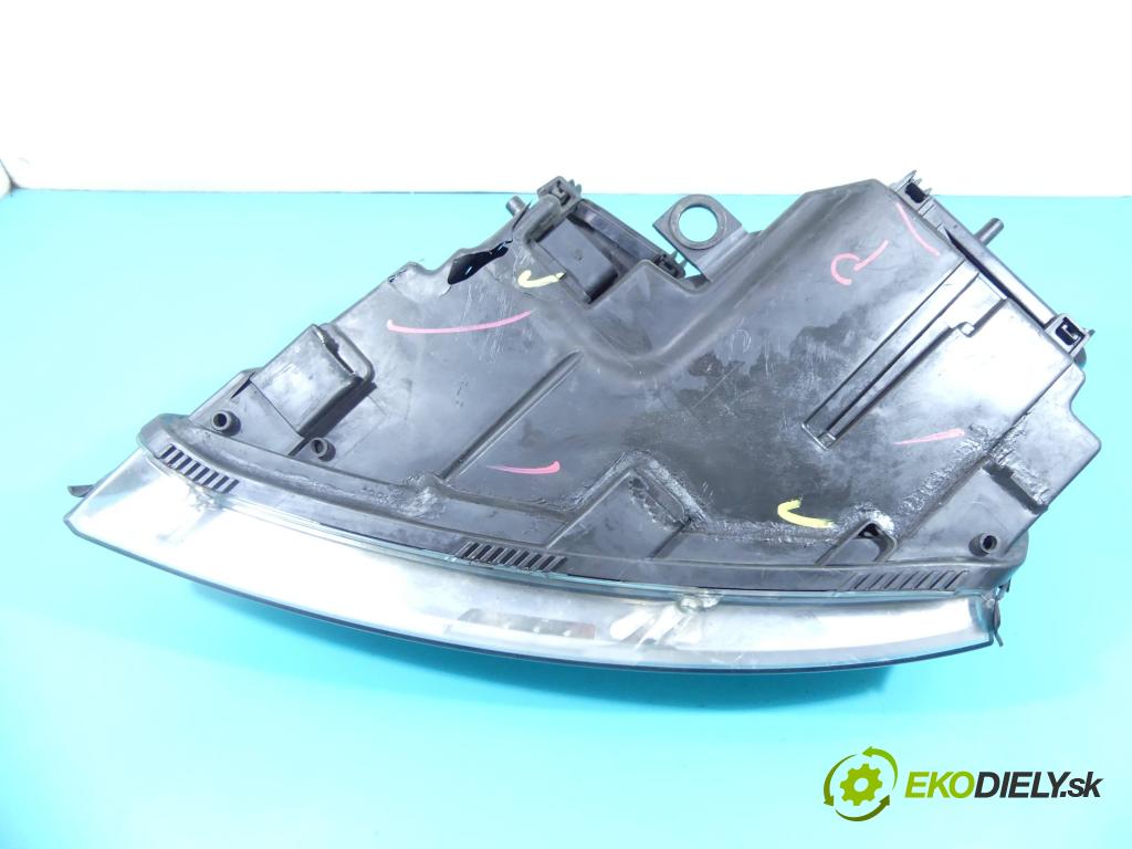 Audi A8 D3 2002-2009 3.0 tdi 232KM automatic 171 kW 2967 cm3 4- Reflektor: pravý  (Pravé)