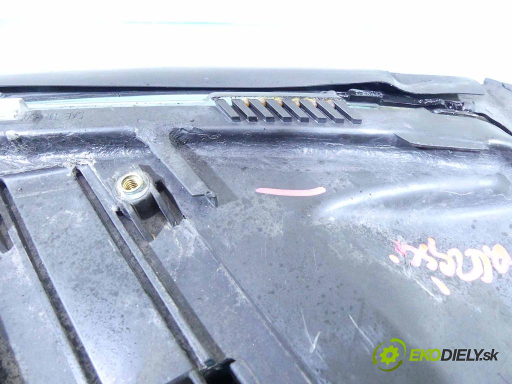 Audi A8 D3 2002-2009 3.0 tdi 232KM automatic 171 kW 2967 cm3 4- Reflektor: pravý  (Pravé)