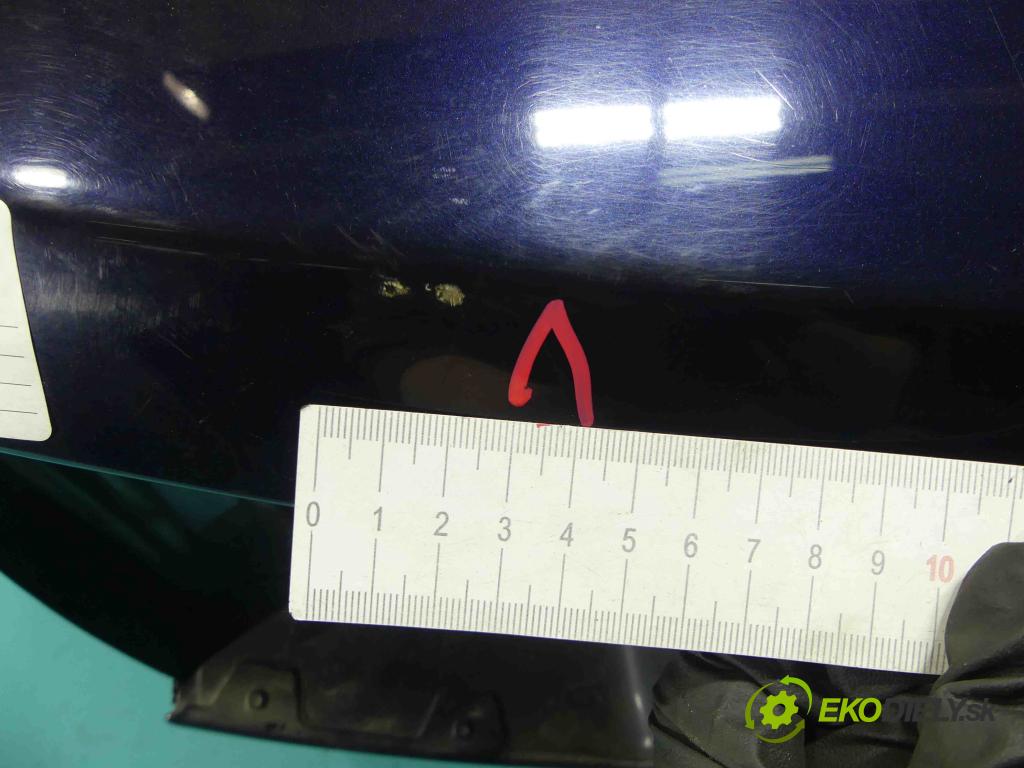 Audi A8 D3 2002-2009 3.0 tdi 232KM automatic 171 kW 2967 cm3 4- zadní kufrové dveře  (Zadní kapoty)