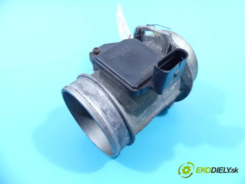 Audi A6 C5 1997-2004 2.5 tdi 179KM manual 132 kW 2496 cm3 5- průtokoměr: 059906461D (Váhy vzduchu)