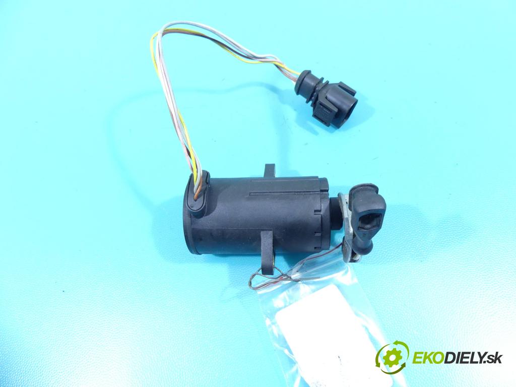 Seat Ibiza II 6K 1993-2002 1.9 tdi 90 HP manual 66 kW 1896 cm3 5- pedále 0281002339 (Pedále)