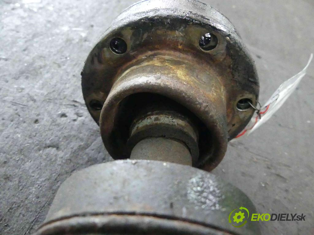 Audi A6 C5 1997-2004 2.5 TDI 179KM automatic 132 kW 2496 cm3 5- Hřídel: 4B0521106F (Kardaňové hriadele)