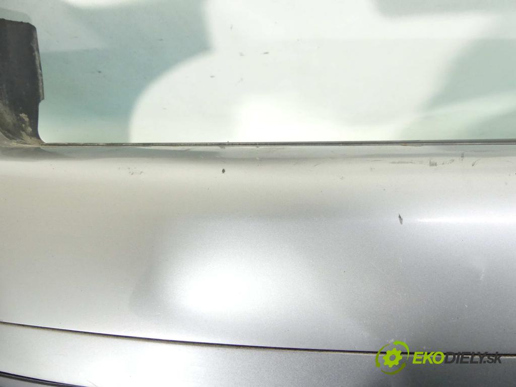 Audi A6 C5 1997-2004 2.5 TDI 179KM automatic 132 kW 2496 cm3 5- nárazník zadní