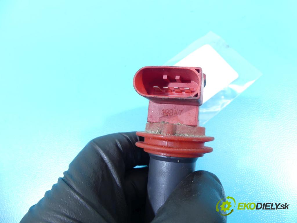 Porsche Panamera I 970 2009-2016 4.8 V8 400KM: automatic 294 kW 4806 cm3 5- cievka zapaľovacia 040102042 (Zapaľovacie cievky, moduly)