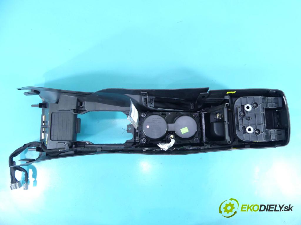 Volvo V40 II 2012-2019 1.6 D2 114 HP manual 84 kW 1560 cm3 5- operadlo 08632777 (Lakťové opierky)