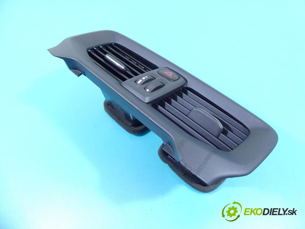 Volvo V40 II 2012-2019 1.6 D2 114 HP manual 84 kW 1560 cm3 5- Mřížka: kúrenia stredová 1284618 (Mriežky kúrenia (fukáre))