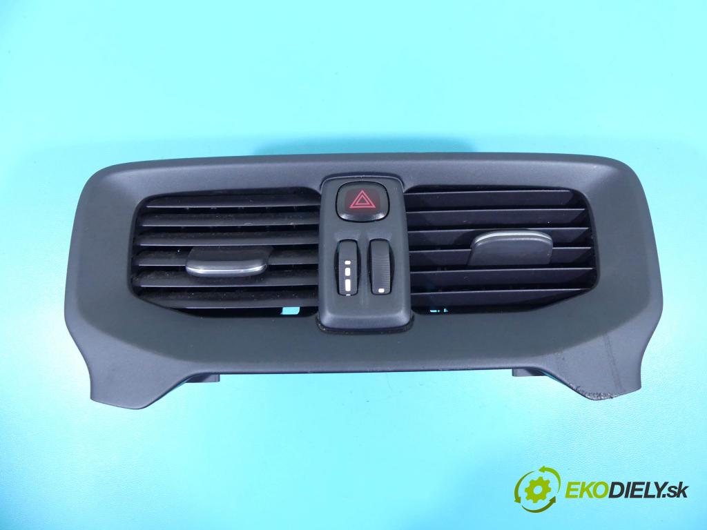 Volvo V40 II 2012-2019 1.6 D2 114 HP manual 84 kW 1560 cm3 5- Mřížka: kúrenia stredová 1284618 (Mriežky kúrenia (fukáre))