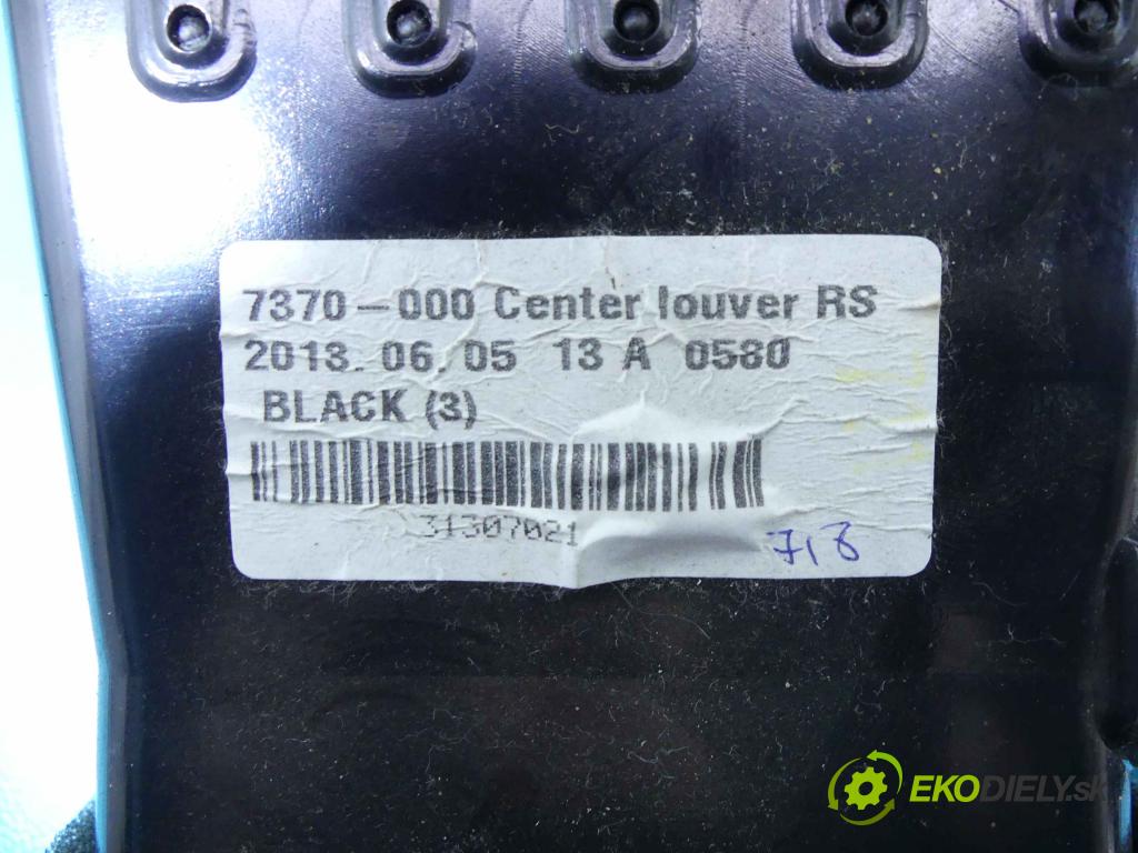 Volvo V40 II 2012-2019 1.6 D2 114 HP manual 84 kW 1560 cm3 5- Mřížka: kúrenia stredová 1284618 (Mriežky kúrenia (fukáre))