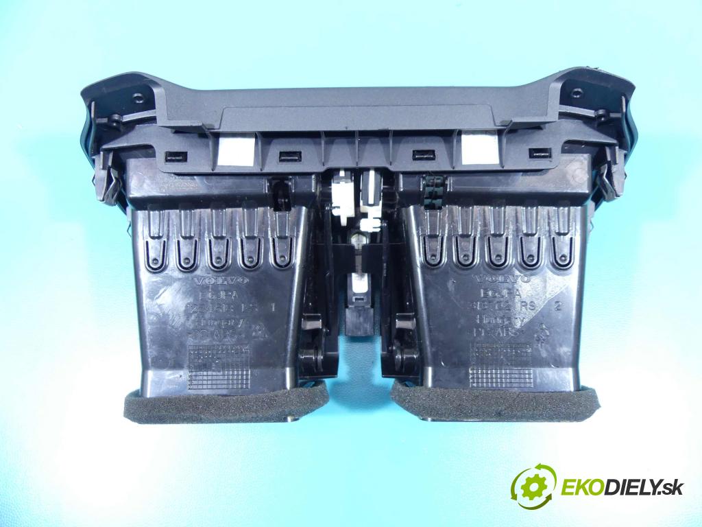 Volvo V40 II 2012-2019 1.6 D2 114 HP manual 84 kW 1560 cm3 5- Mřížka: kúrenia stredová 1284618 (Mriežky kúrenia (fukáre))