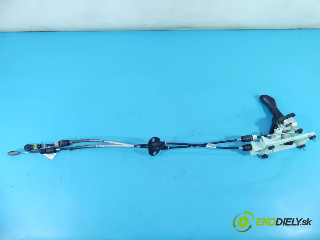 Volvo V40 II 2012-2019 1.6 D2 114 HP manual 84 kW 1560 cm3 5- Páka: Změny: stupeň,rýchlosť 31367434 (Rýchlostné páky / kulisy)