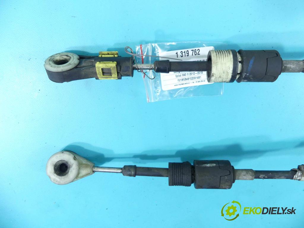 Volvo V40 II 2012-2019 1.6 D2 114 HP manual 84 kW 1560 cm3 5- Páka: Změny: stupeň,rýchlosť 31367434 (Rýchlostné páky / kulisy)