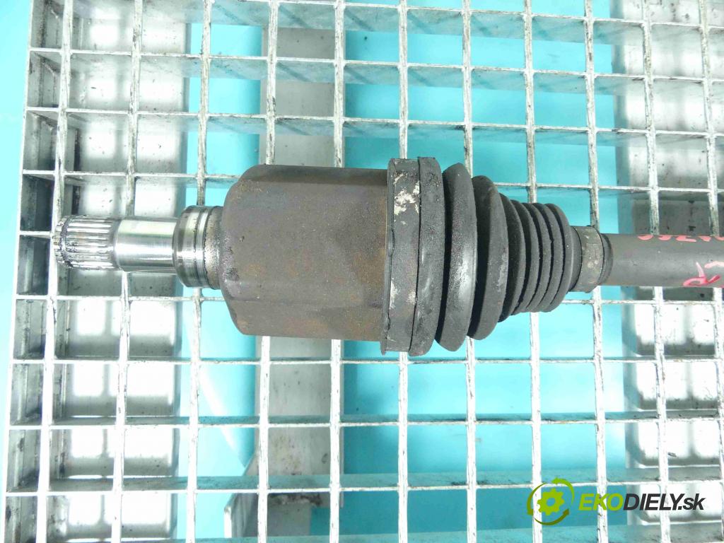 Volvo V40 II 2012-2019 1.6 D2 114 HP manual 84 kW 1560 cm3 5- poloos ľavé 31280669 (Poloosy)