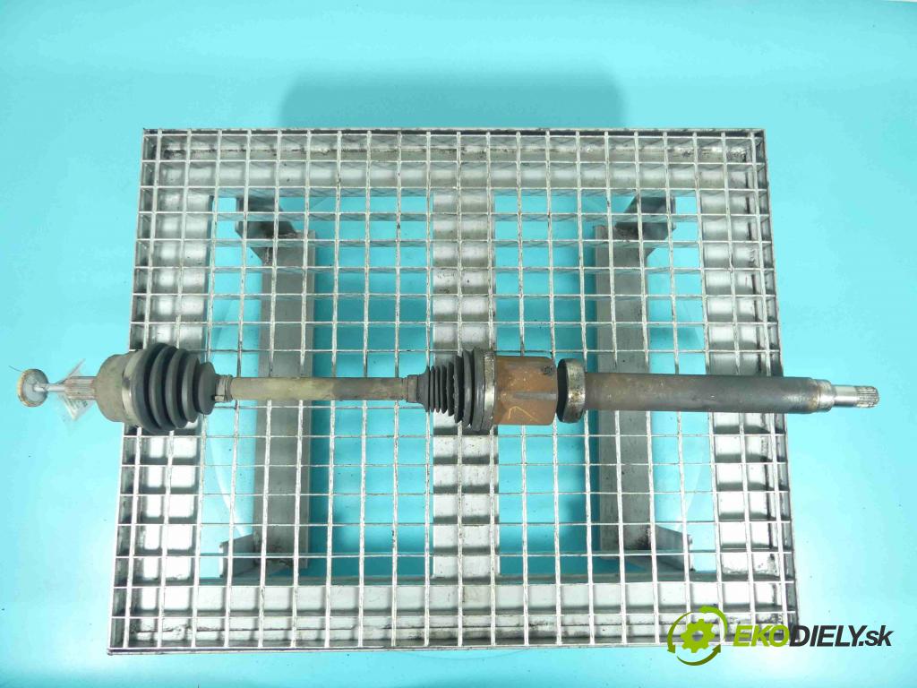 Volvo V40 II 2012-2019 1.6 D2 114 HP manual 84 kW 1560 cm3 5- poloos pravé 31280678 (Poloosy)