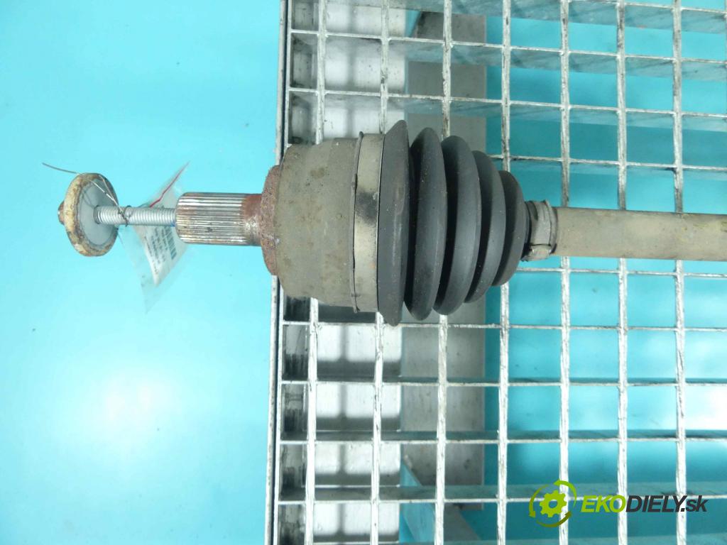 Volvo V40 II 2012-2019 1.6 D2 114 HP manual 84 kW 1560 cm3 5- poloos pravé 31280678 (Poloosy)