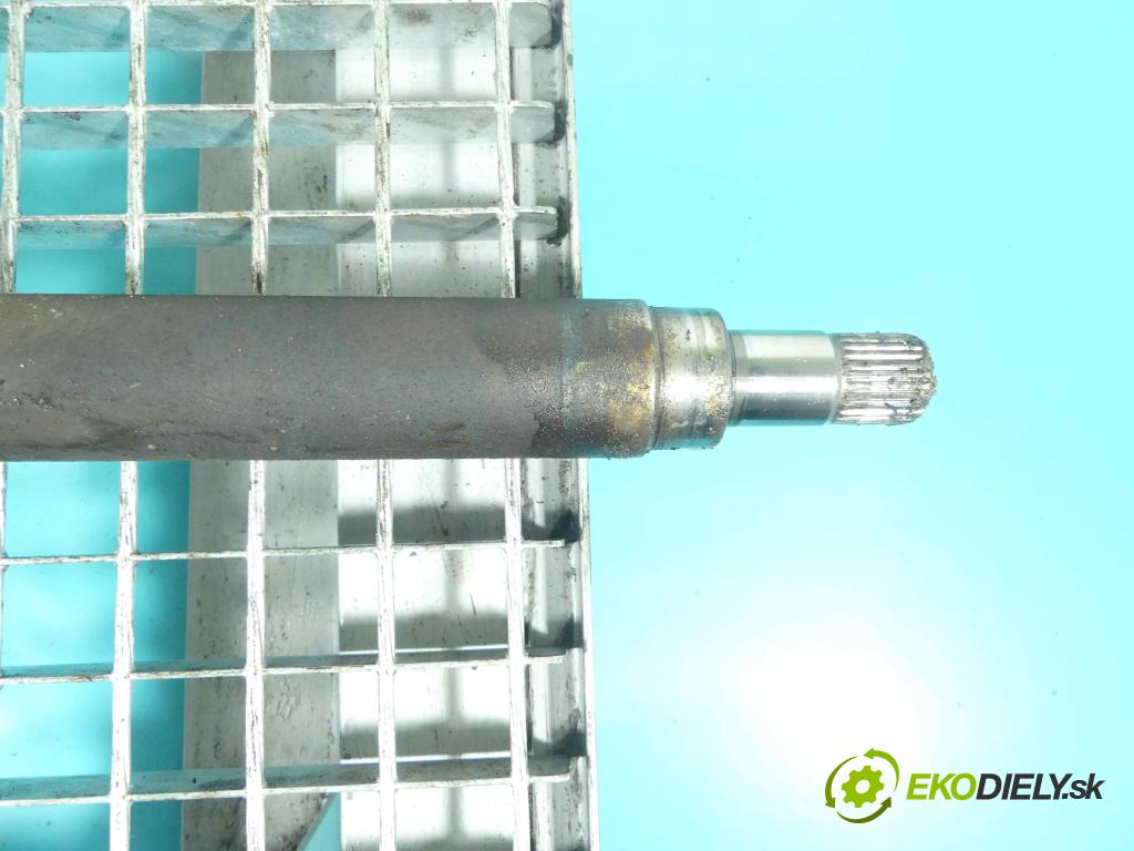 Volvo V40 II 2012-2019 1.6 D2 114 HP manual 84 kW 1560 cm3 5- poloos pravé 31280678 (Poloosy)