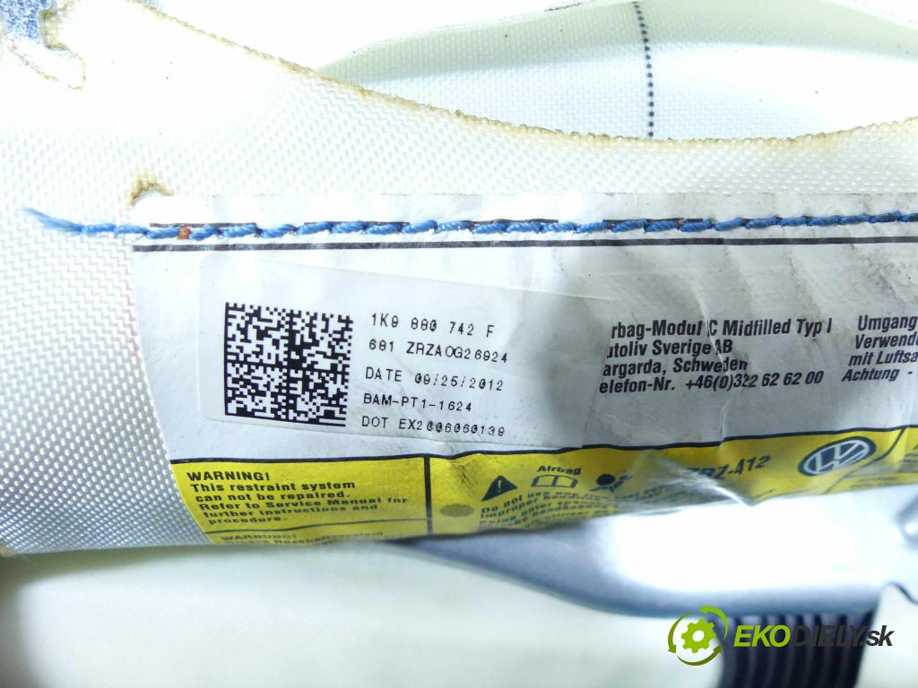 Vw Golf VI 2008-2013 1.6 tdi 105 HP automatic 77 kW 1598 cm3 5- clona pravé 1K9880742F