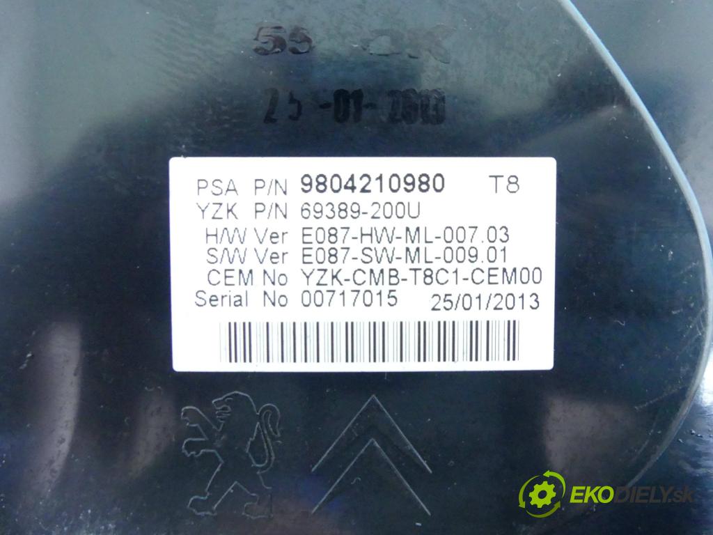 Peugeot 3008 I 2009-2016 1.6 hdi 114 HP manual 84 kW 1560 cm3 5- prístrojovka/ budíky 9804210980 (Prístrojové dosky, displeje)