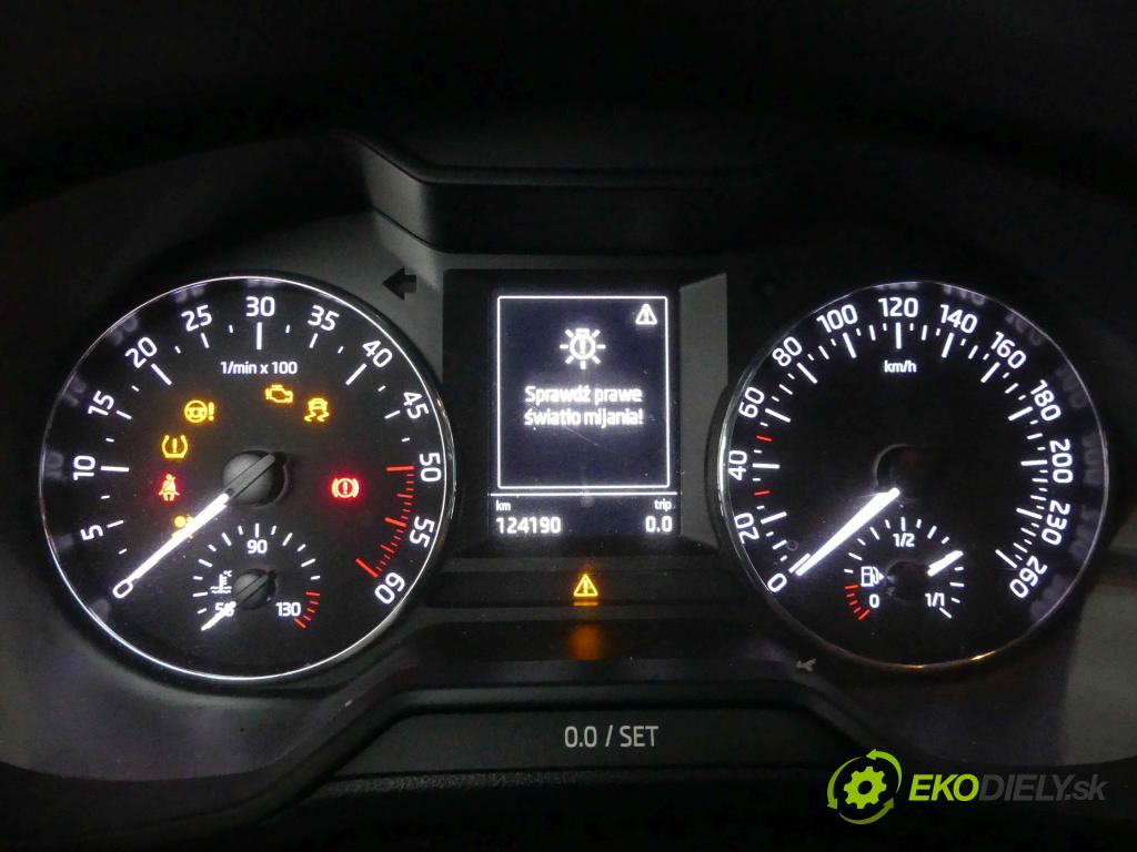 Skoda Octavia III 2013- 1.6 tdi 110 HP manual 81 kW 1598 cm3 5- prístrojovka/ budíky 5E0920781C (Prístrojové dosky, displeje)