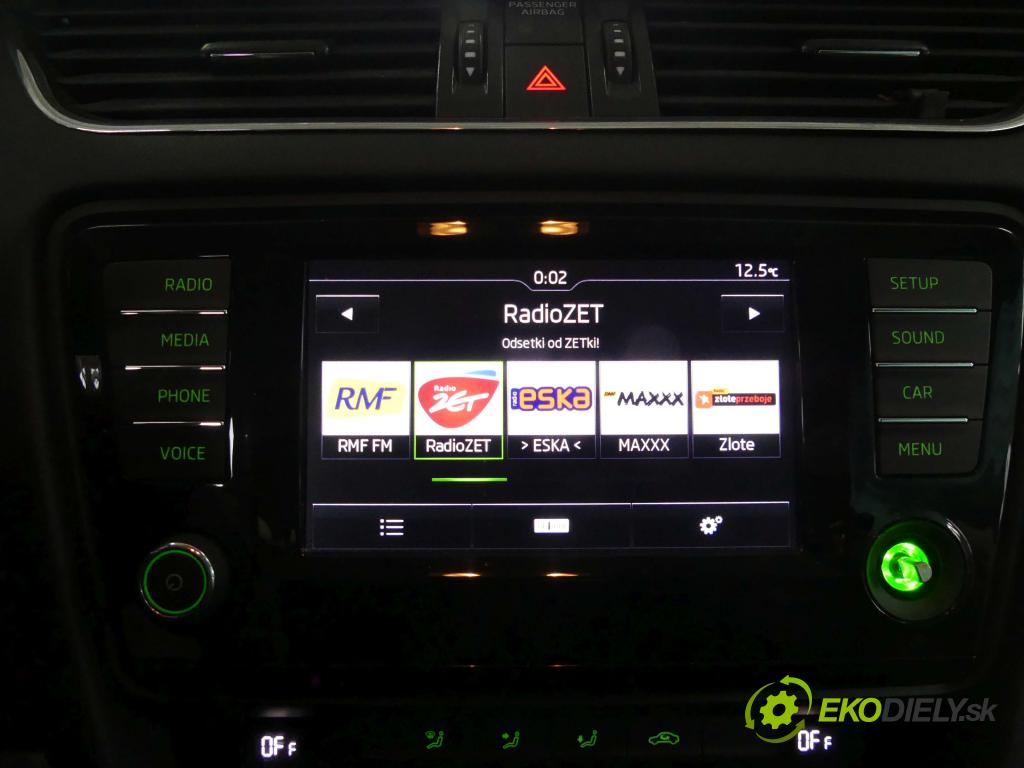 Skoda Octavia III 2013- 1.6 tdi 110 HP manual 81 kW 1598 cm3 5- Radio originál 5E0919605H