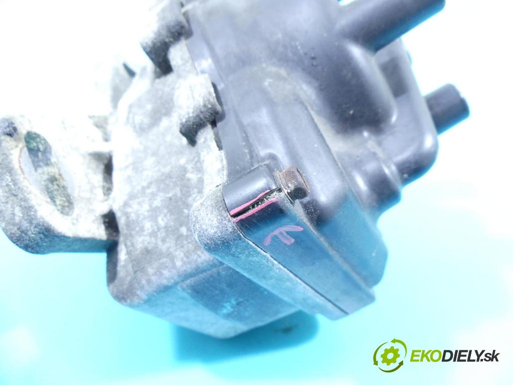 Honda Civic VI 1995-2001 1.4 16v 75 HP manual 55 kW 1396 cm3 3- rozdeľovač D4T94-04 (Rozdeľovače)