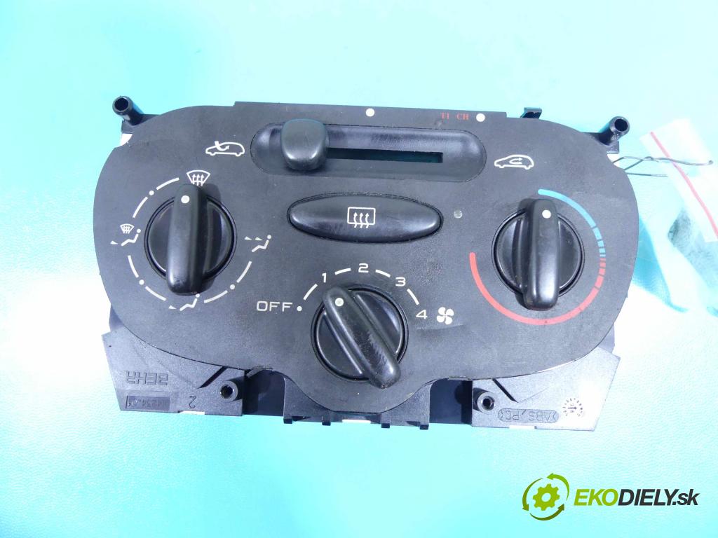 Peugeot 206 1.1b 60 HP manual 44 kW 1124 cm3 3- panel kúrenia