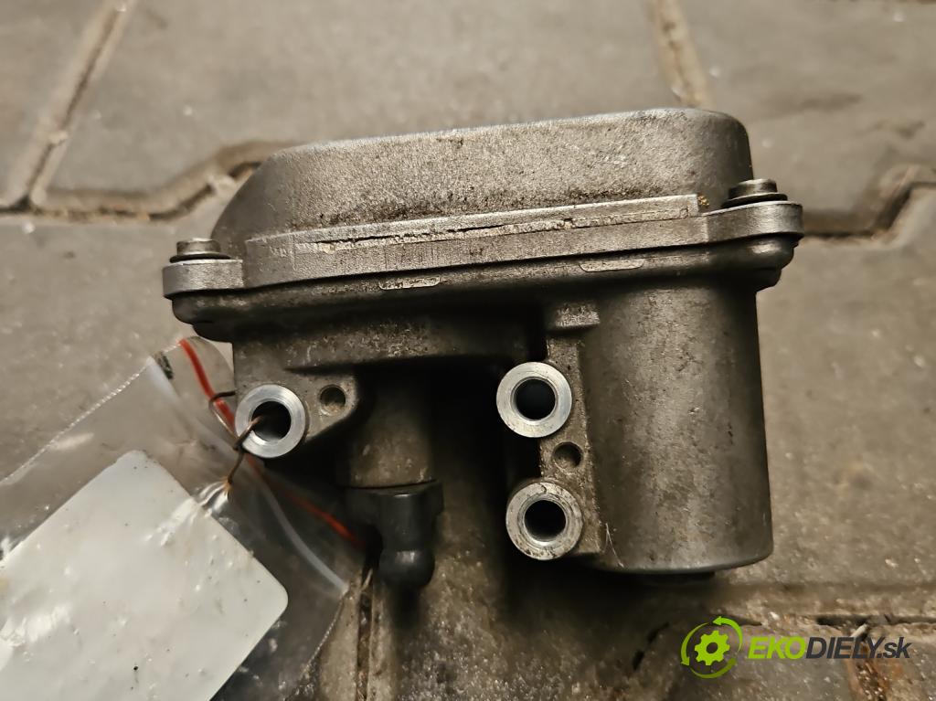 Audi A8 D3 2002-2009 3.0 tdi 232KM automatic 171 kW 2967 cm3 4- Ovladač: klapky: kolektora: 059129086 (Ostatní)