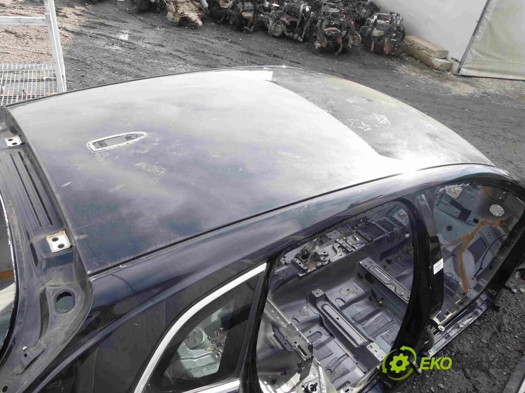 Volvo V40 II 2012-2019 1.6 D2 114 hp manual 84 kW 1560 cm3 5- Strecha: