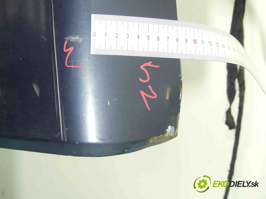 Vw Transporter T4 1990-2003 2.5 110 hp manual 81 kW 2461 cm3 5- zadní kufrové dveře  (Zadní kapoty)