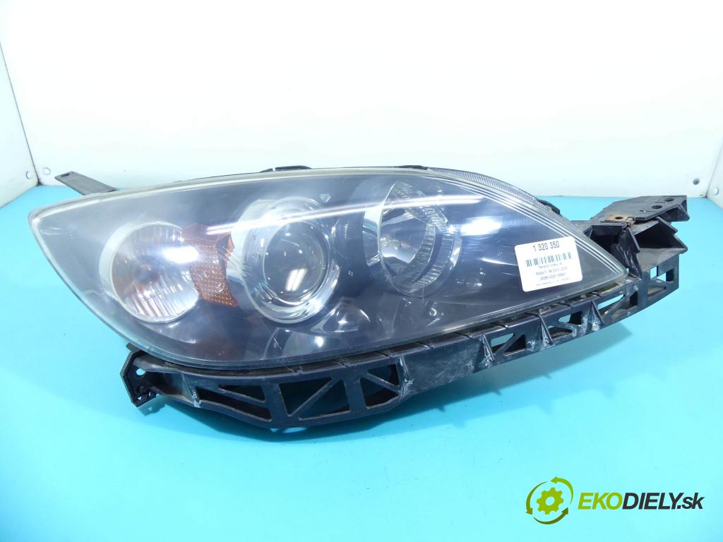 Mazda 3 I BK 2003-2009 1.6 citd 109 HP manual 80 kW 1560 cm3 5- Reflektor: pravý  (Pravé)