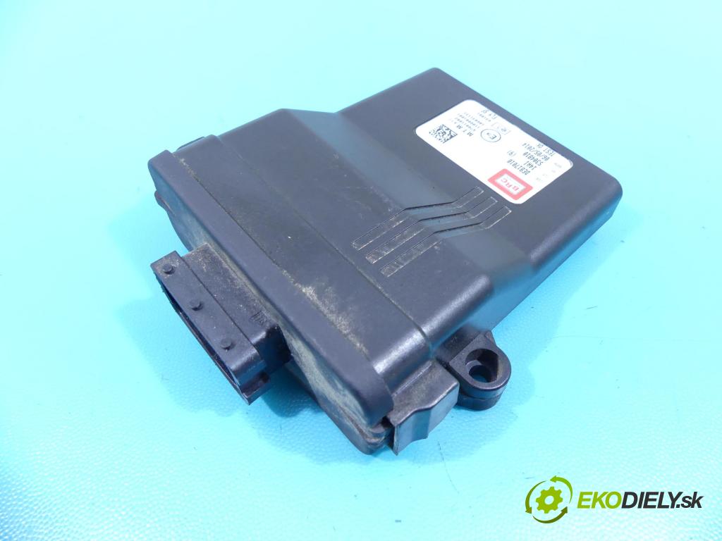 Vw Bora 2.0 8v 116 HP manual 85 kW 1984 cm3 4- modul riadiaca jednotka BRC (Ostatné)