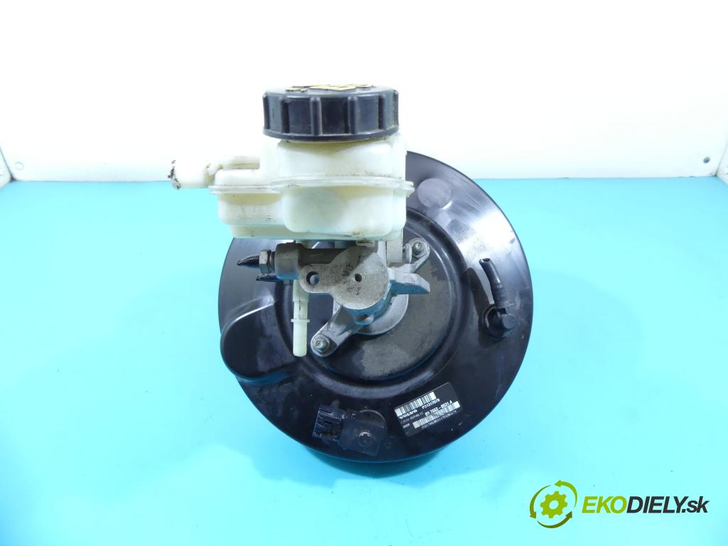 Volvo V40 II 2012-2019 1.6 D2 114 HP manual 84 kW 1560 cm3 5- servo brzdové P31317079