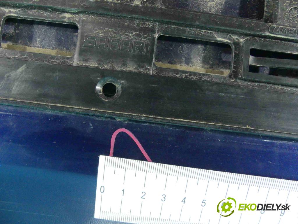 Toyota Corolla E12 2001-2009 1.6 vvti 110 hp automatic 81 kW 1598 cm3 3- zadní kufrové dveře  (Zadní kapoty)