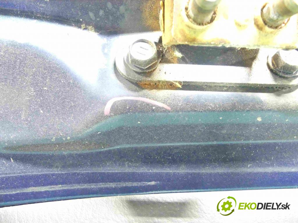 Toyota Corolla E12 2001-2009 1.6 vvti 110 hp automatic 81 kW 1598 cm3 3- zadní kufrové dveře  (Zadní kapoty)