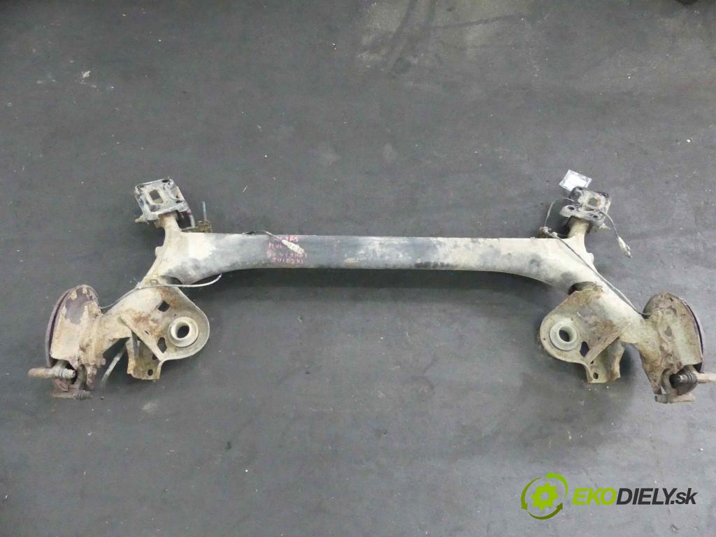 Peugeot 307 1.4 16v 88 hp manual 65 kW 1360 cm3 5- zadní výztuha 