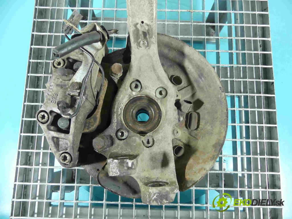 Audi A8 D3 2002-2009 3.0 tdi 232KM automatic 171 kW 2967 cm3 4- náboj ľavé  (Náboje)