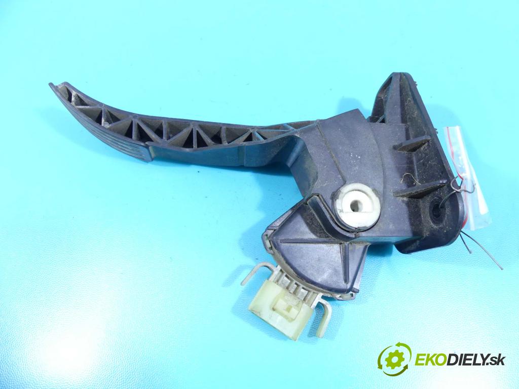 Ford Transit 2000-2006 2.0 tddi 85 HP manual 62,5 kW 1998 cm3 5- pedále  (Pedále)