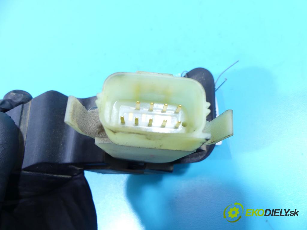 Ford Transit 2000-2006 2.0 tddi 85 HP manual 62,5 kW 1998 cm3 5- pedále  (Pedále)