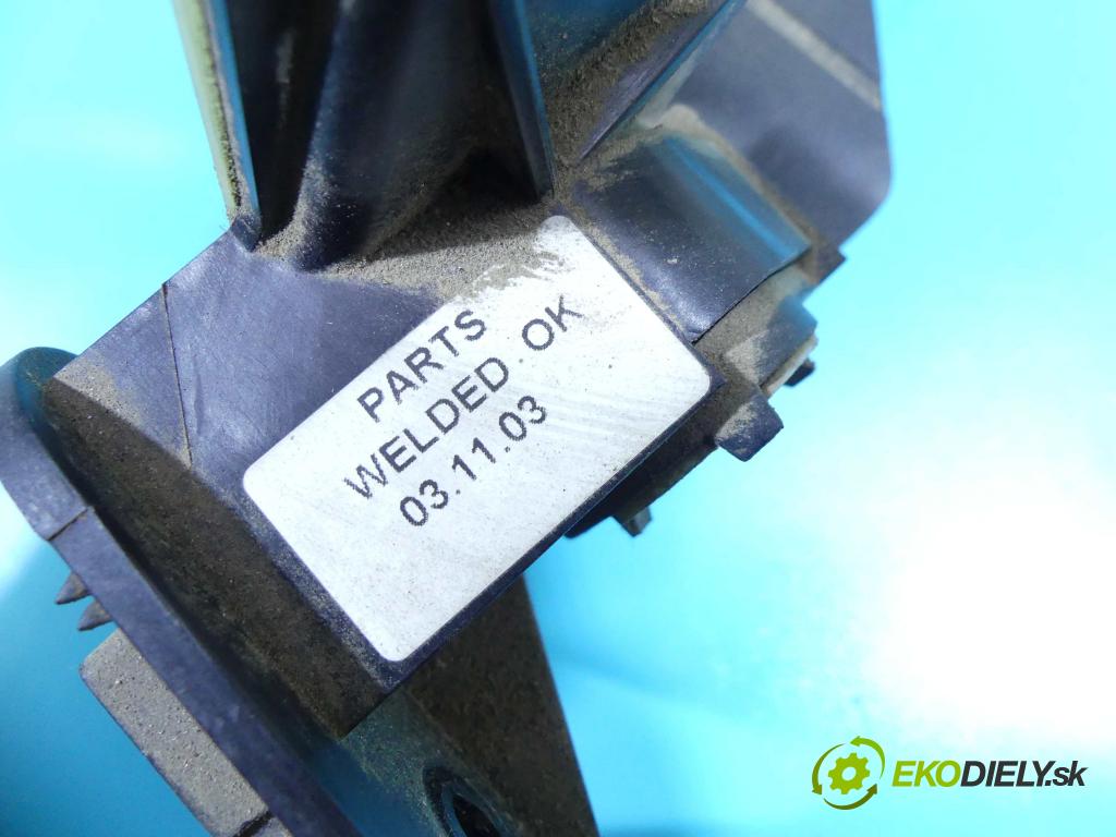 Ford Transit 2000-2006 2.0 tddi 85 HP manual 62,5 kW 1998 cm3 5- pedále  (Pedále)