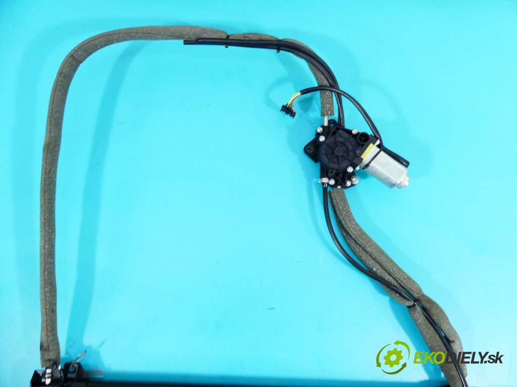 Mercedes S W221 2005-2013 3.0 cdi 235 HP automatic 173 kW 2987 cm3 4- roleta A2218100320 (Rolety kufra)