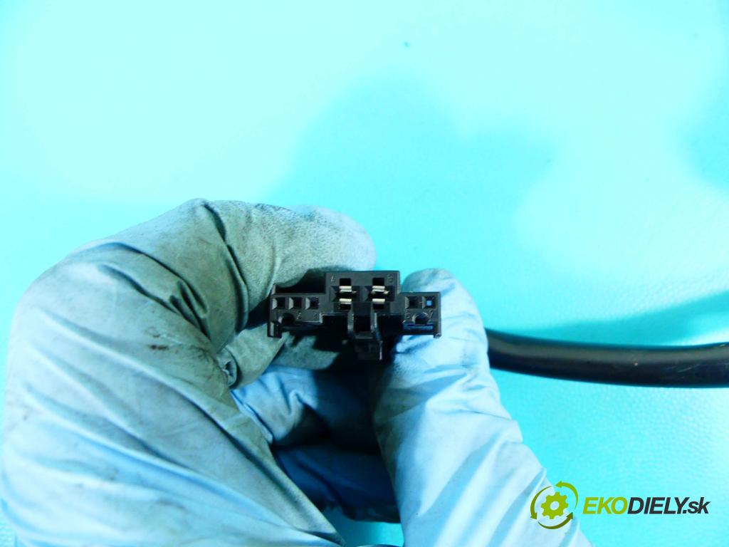 Mercedes S W221 2005-2013 3.0 cdi 235 HP automatic 173 kW 2987 cm3 4- roleta A2218100420 (Rolety kufra)