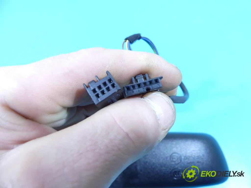 Mercedes S W221 2005-2013 3.0 cdi 235 hp automatic 173 kW 2987 cm3 4- zpětné zrcátko vnitřní  (Světla vnitřní)