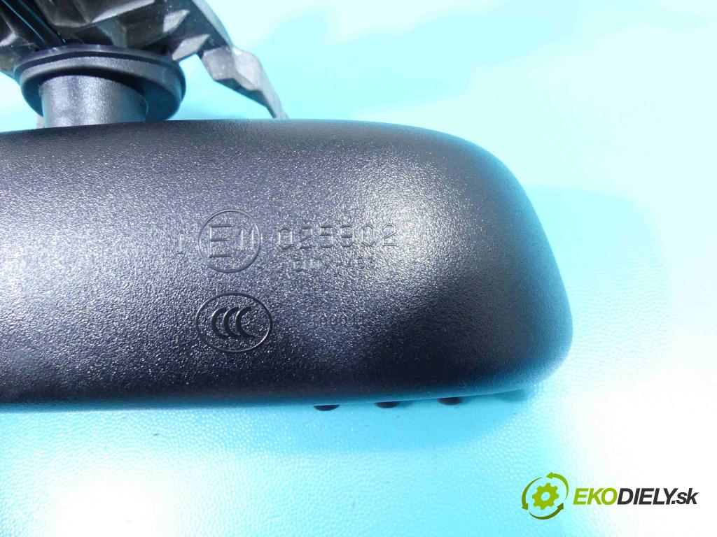 Mercedes S W221 2005-2013 3.0 cdi 235 hp automatic 173 kW 2987 cm3 4- zpětné zrcátko vnitřní  (Světla vnitřní)