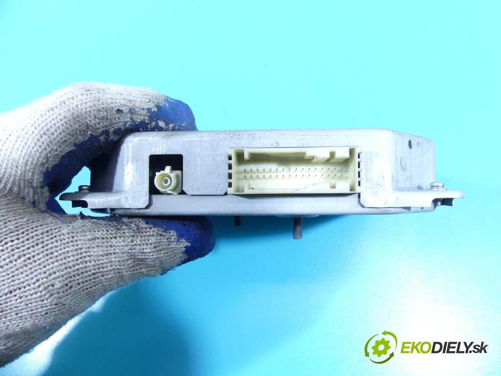 Mercedes S W221 2005-2013 3.0 cdi 235 HP automatic 173 kW 2987 cm3 4- modul riadiaca jednotka A2218708326 (Ostatné)