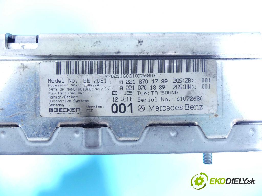 Mercedes S W221 2005-2013 3.0 cdi 235 HP automatic 173 kW 2987 cm3 4- Zesilovač: A2218701789 (Zosilňovače)
